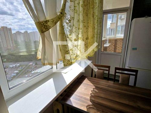 квартира за адресою Олени Пчілки вул., 2