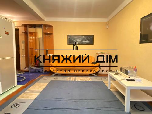 квартира за адресою Івана Микитенка вул., 25