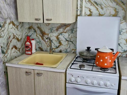 квартира за адресою Фестивальний пров., 3