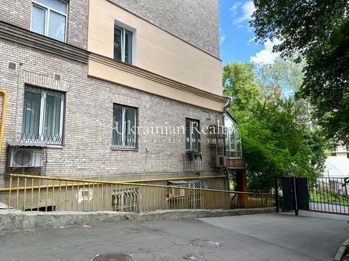 комерційна за адресою Михайла Грушевського вул., 34/1