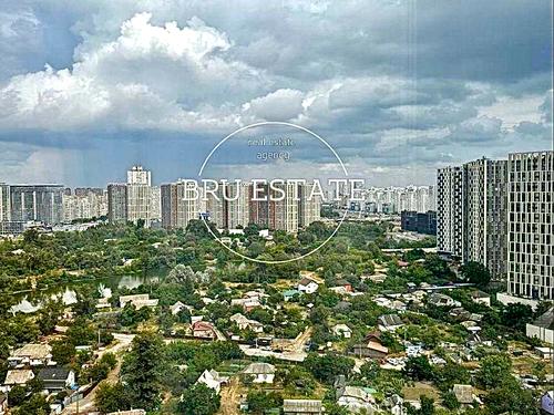 квартира за адресою Зарічна вул., 6
