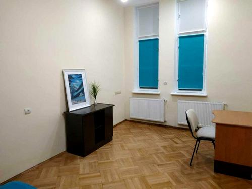 квартира за адресою Пантелеймона Куліша вул., 1