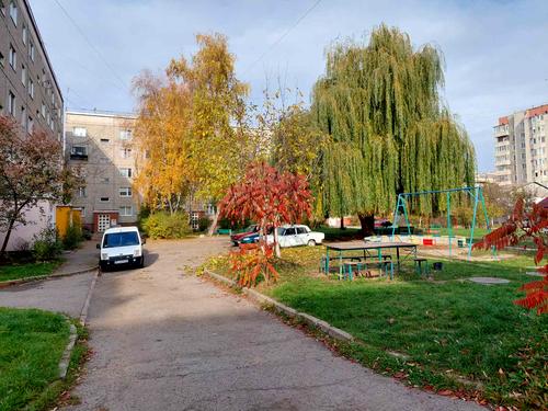 квартира за адресою Тролейбусна вул., 8