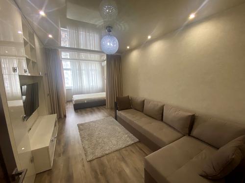 квартира за адресою Анни Ахматової вул., 22