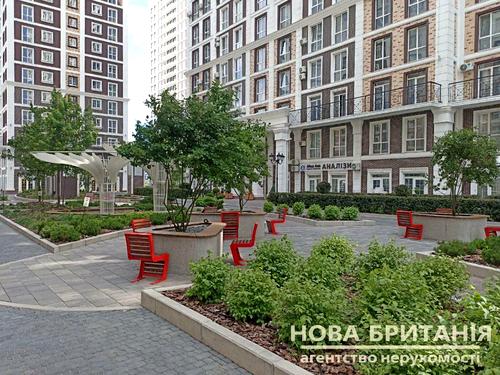 квартира за адресою Михайла Максимовича вул. (Онуфрія Трутенка), 26