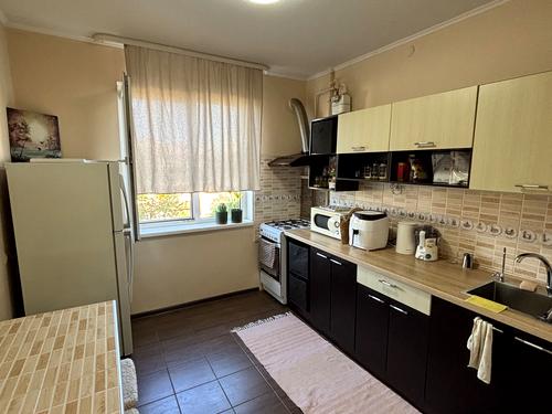 квартира за адресою Бестужева вул., 8