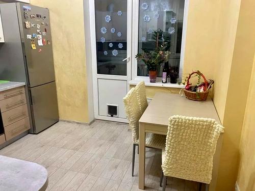 квартира за адресою Сергія Данченка вул., 34-А