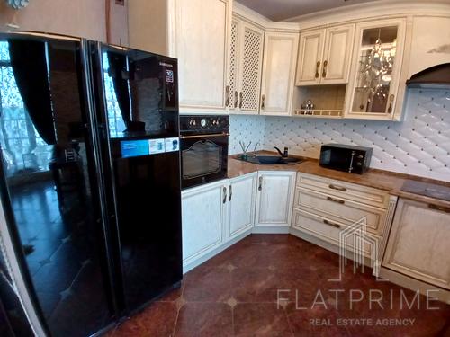 квартира за адресою Регенераторна вул., 4 к17