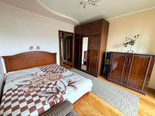 квартира по адресу Червоной Калины просп., 103