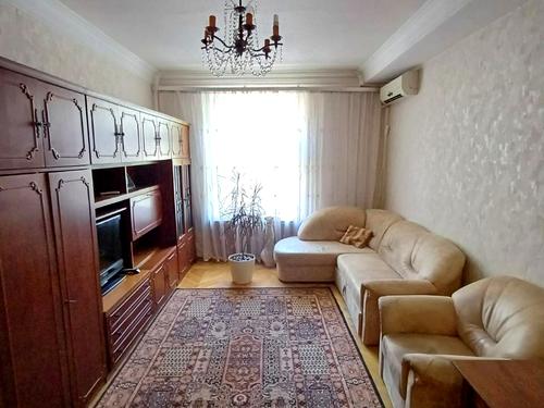 квартира за адресою Дмитра Яворницького просп. (Карла Маркса), 109