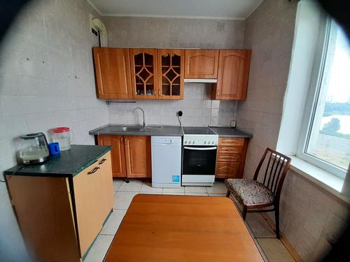 квартира за адресою Ревуцького вул., 44