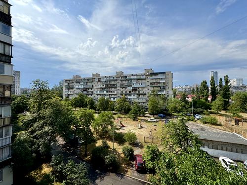 квартира за адресою Павла Тичини просп., 21