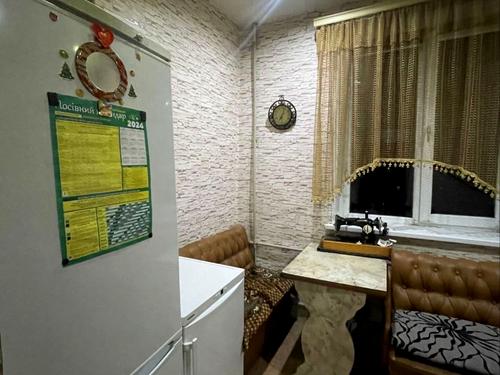 квартира за адресою Героїв Крут вул. (12 Квітня), 11