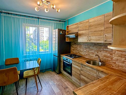 квартира по адресу Героев Днепра ул., 19