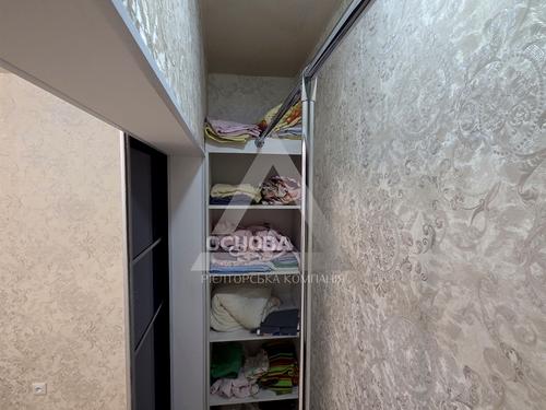 квартира за адресою Запорізька вул., 4