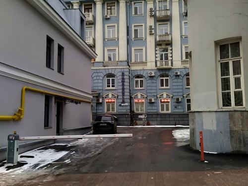 коммерческая по адресу Богдана Хмельницкого ул., 9