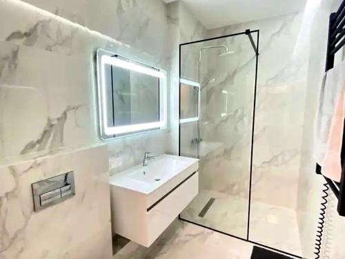 квартира за адресою Набережна Перемоги вул., 7