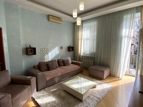 квартира за адресою Бессарабська пл., 5