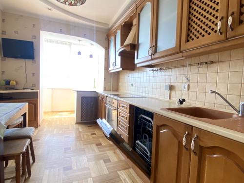 квартира по адресу Червоной Калины просп., 40