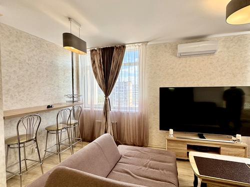квартира за адресою Луговська вул., 255