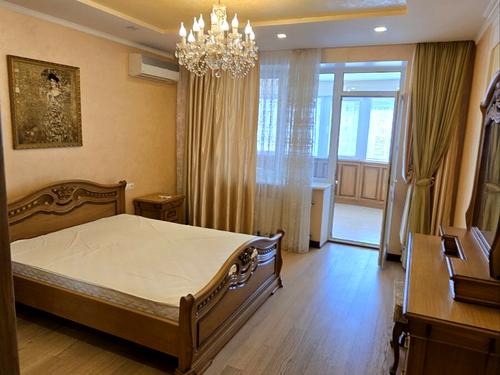 квартира за адресою Лазурна вул., 5 к11
