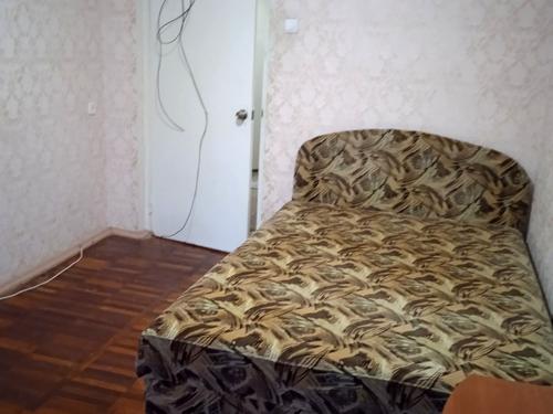 квартира за адресою Будівельників бульв., 8