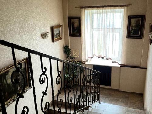 дом по адресу с. Вишенки, Урожайна, 13
