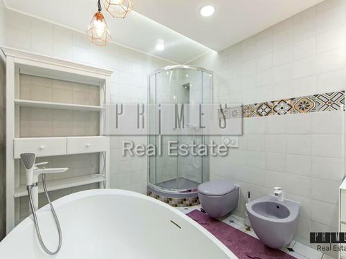 квартира за адресою Регенераторна вул., 4