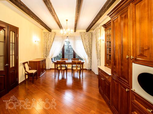 дом по адресу Юрия Шевелёва ул. (Красного Летчика), 34