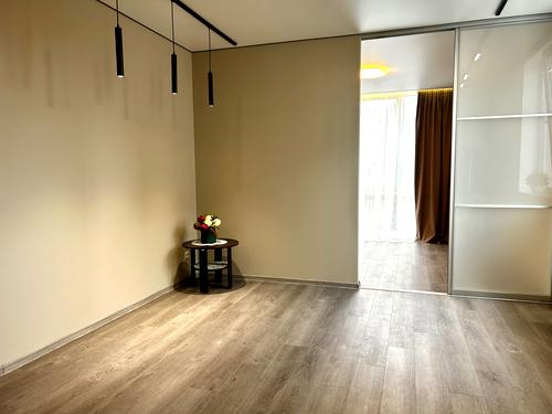 квартира за адресою Богдана Хмельницького вул., 25а