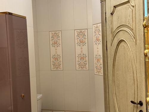 коммерческая по адресу Приморська, 26