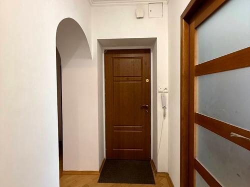квартира за адресою Аральська вул., 10