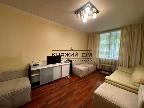 квартира за адресою Київ, Науки просп., 42/1 к11