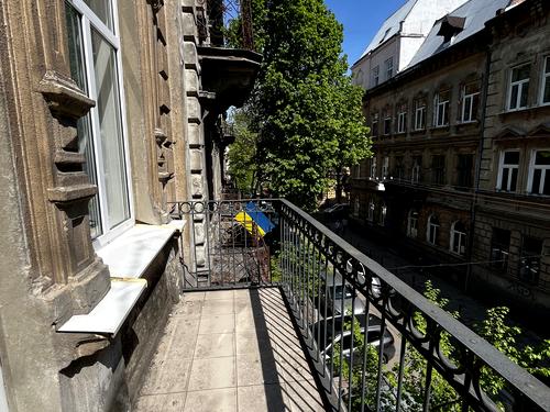 квартира за адресою Богдана Лепкого вул., 10