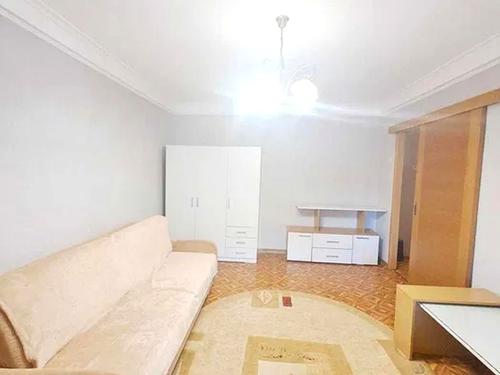 кімната за адресою Оболонський просп., 12