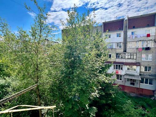 квартира за адресою Олександра Довженка вул., 18/2