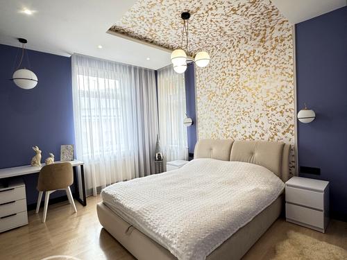 квартира за адресою Карпинця, 8