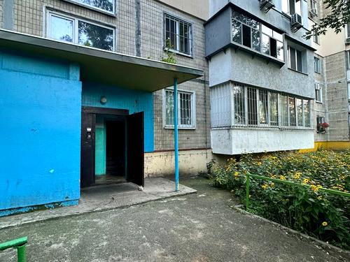 квартира за адресою Мілютенка вул., 18