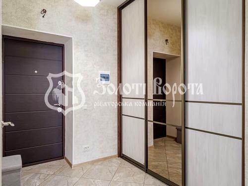 квартира за адресою Миру вул., 6