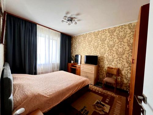 квартира за адресою В'ячеслава Чорновола вул., 15