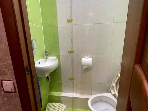 квартира за адресою Олександра Довженка вул., 3