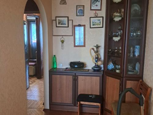 квартира за адресою Героїв Майдану вул. (Театральна), 46