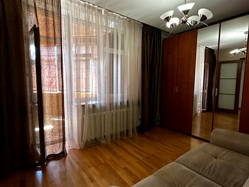квартира за адресою Дмитрівська вул., 13