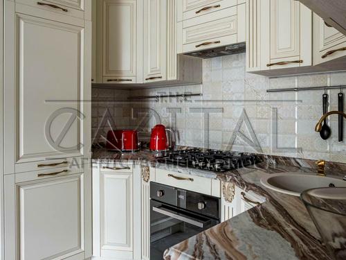 квартира за адресою Київ, Хорива пров., 4