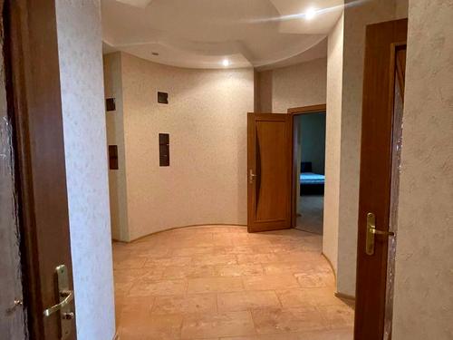 квартира по адресу Леси Украинки бульв., 23