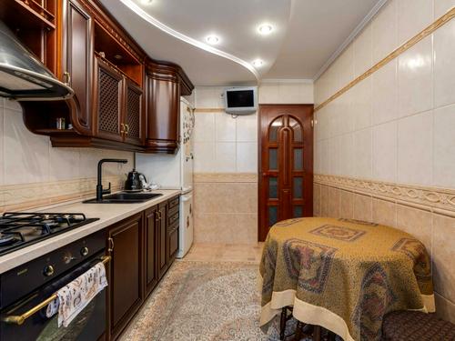 квартира по адресу Академика Глушкова просп., 32