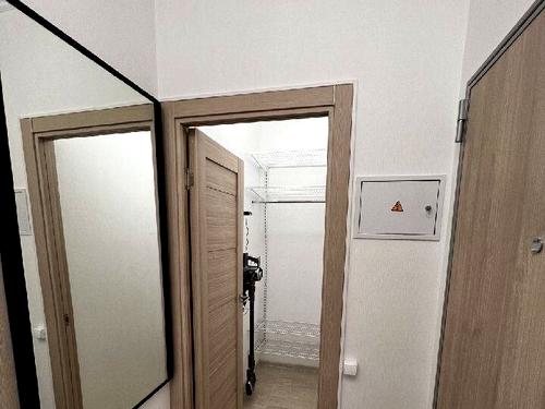квартира за адресою Космонавтів вул., 38а