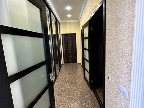 квартира за адресою Одеса, Героїв Оборони Одеси вул. (Героїв Сталінграду), 24