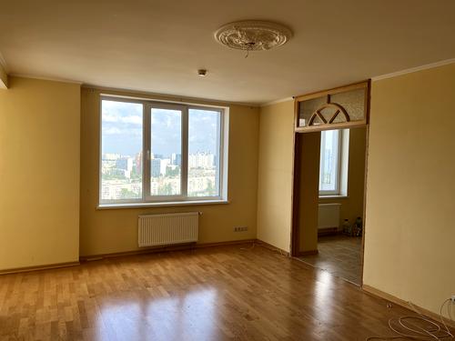 квартира за адресою Дніпровська набережна вул., 1