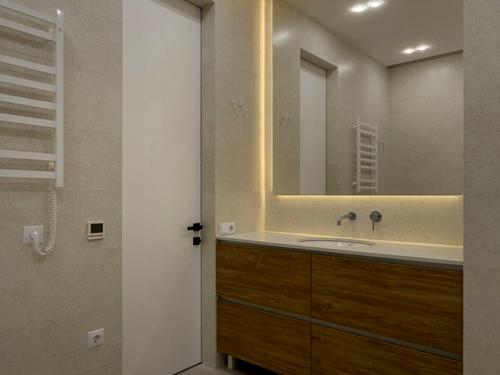 квартира за адресою Київ, Трускавецька вул., 10-Г